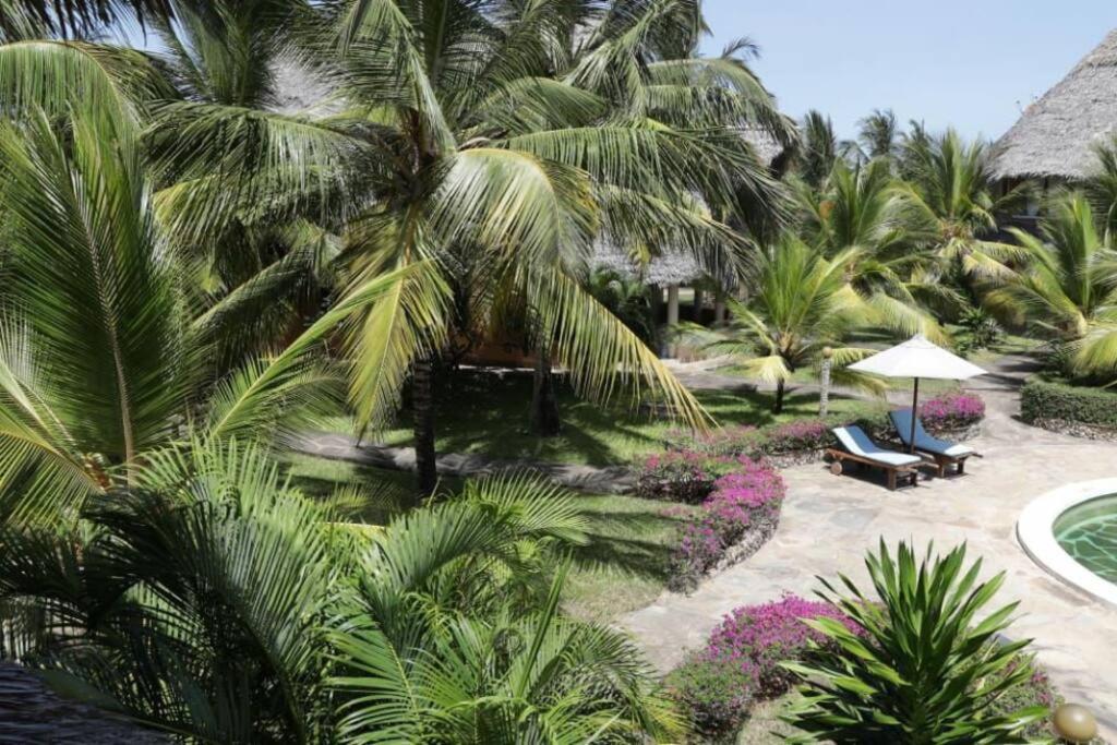 Tembo Beach Cottage Malindi Kültér fotó