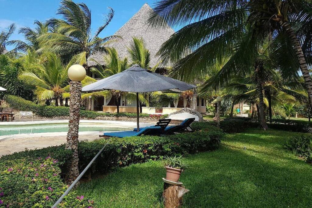 Tembo Beach Cottage Malindi Kültér fotó
