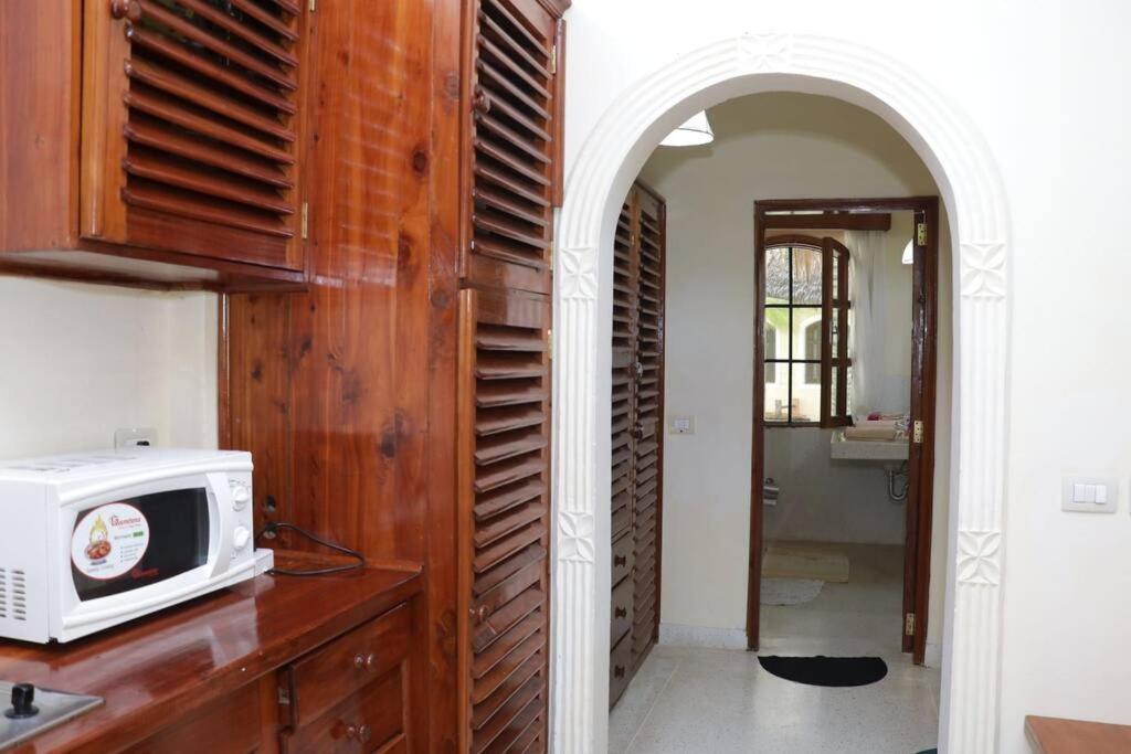 Tembo Beach Cottage Malindi Kültér fotó