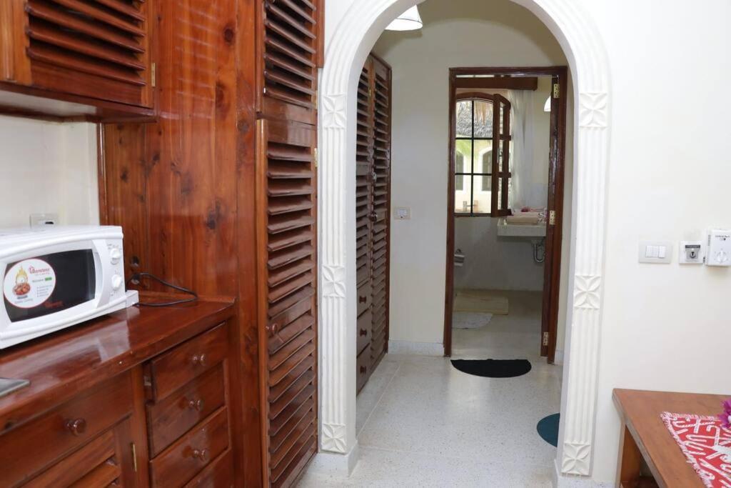 Tembo Beach Cottage Malindi Kültér fotó